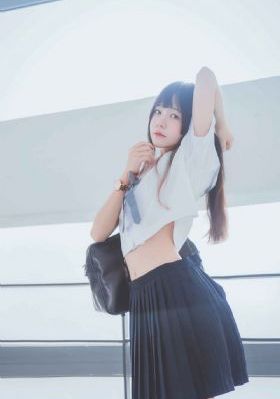 摇曳庄的幽奈小姐在线观看