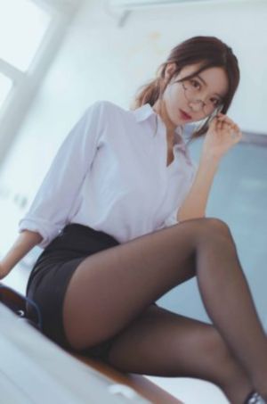 诱人的老师电影在线