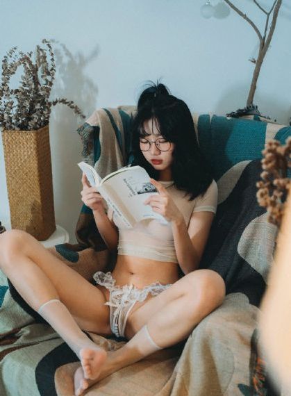 为涟苍生士献上纯洁相似的