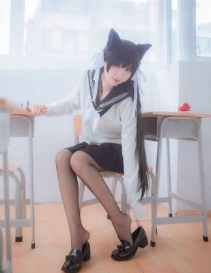 大学生的沙龙室